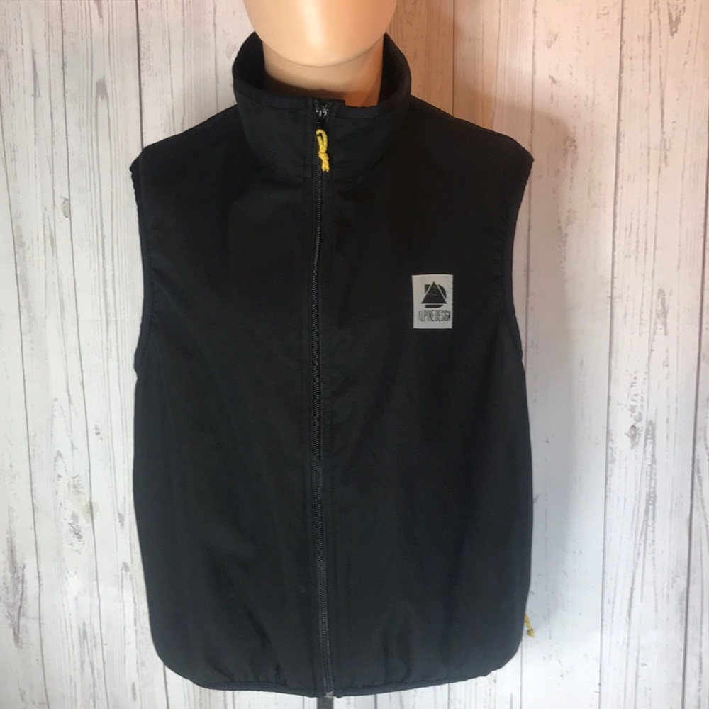 Alpine designs vest